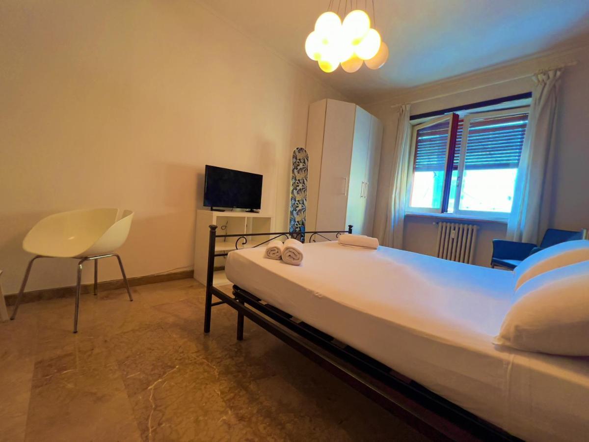 Appartme Guest House Seveso 40 Милано Екстериор снимка
