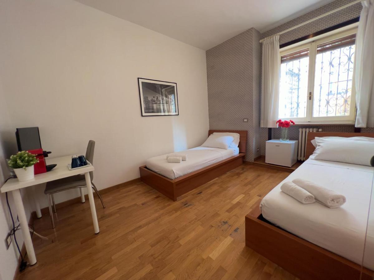 Appartme Guest House Seveso 40 Милано Екстериор снимка