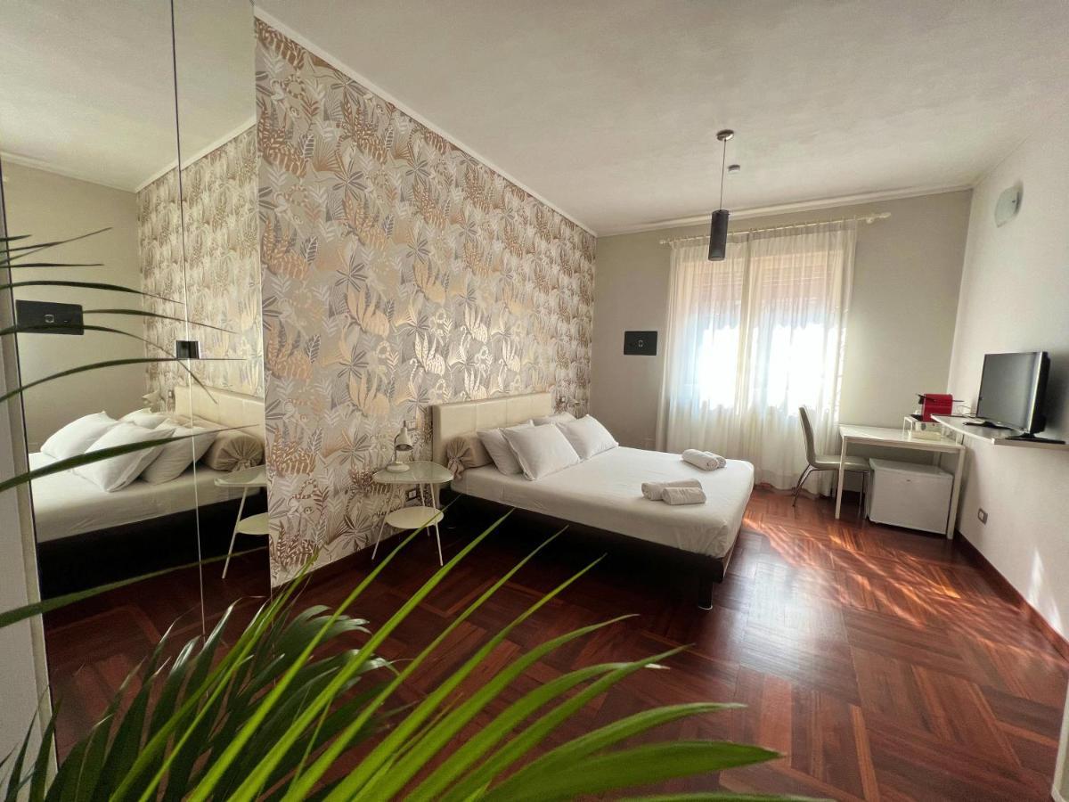 Appartme Guest House Seveso 40 Милано Екстериор снимка