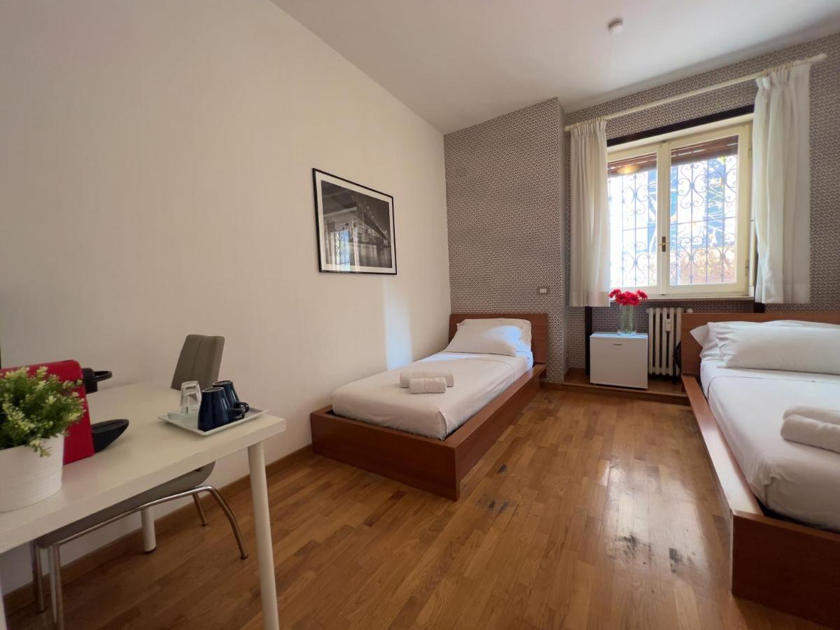 Appartme Guest House Seveso 40 Милано Екстериор снимка